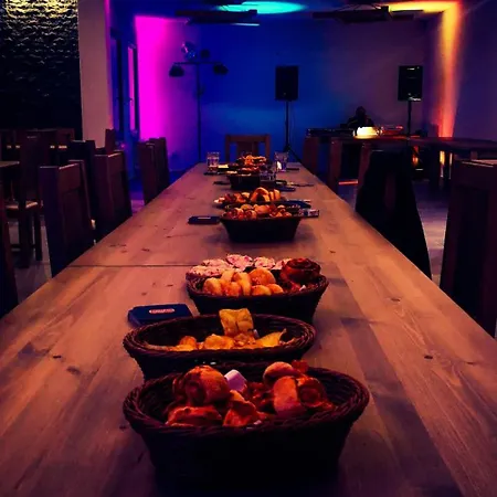 Отель Hotel Krpacovo Крпацово