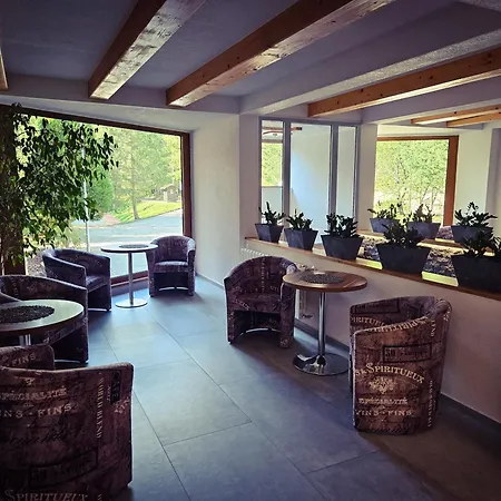 Hotel Krpacovo Отель Крпацово