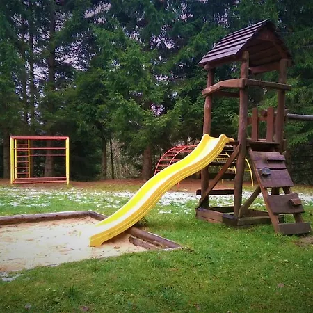 Отель Hotel Krpacovo